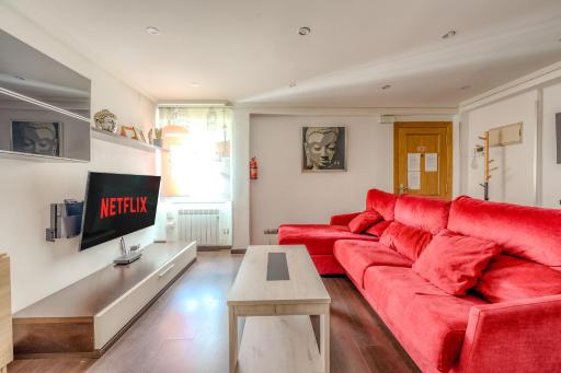 NUEVO 8 minutos ayuntamiento, 10 catedral, WIFI - Housity
