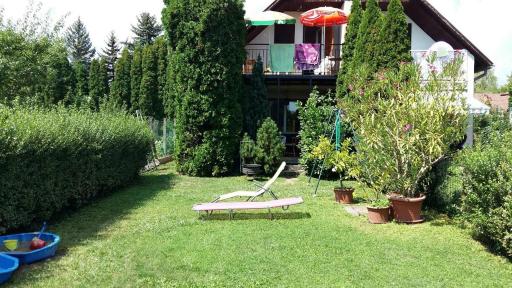 Emese Apartment - Housity