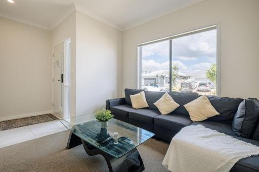 Charming Home in Griffin for Unforgettable Stays - Housity