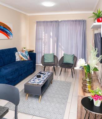 Modern 2 bedroom at Waterfall Ridge-Midrand - Housity