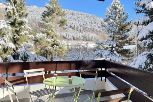 Pleasant stay in La Salle-les-Alpes for 4 people - Housity