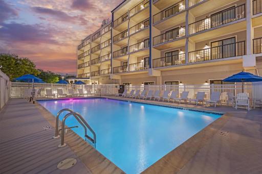 Best Western Plus Ocean City - Housity