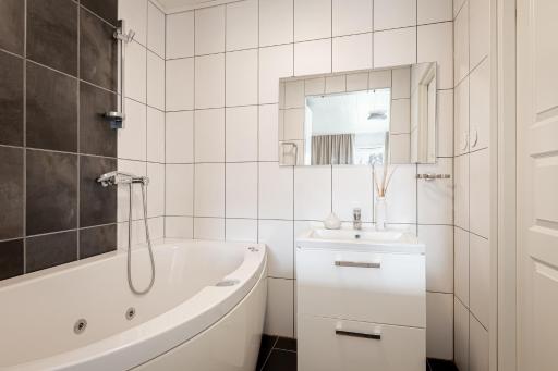 Injoy Hotel Halmstad - Housity