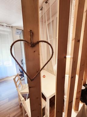 Le Coeur, Studio central refait à neuf, au calme - Housity