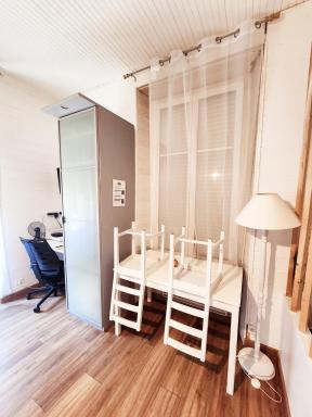 Le Coeur, Studio central refait à neuf, au calme - Housity