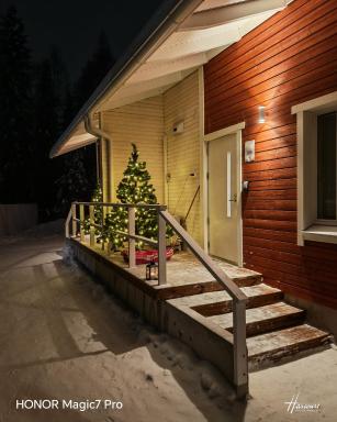 Santa Claus Holiday Village - Housity