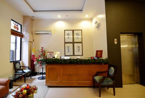 The Windy Ridge Hotel Manila - Housity