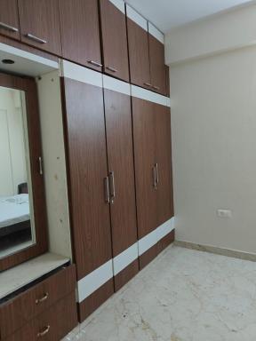 Visitors Lounge by MMG - 2&3BHK Furnished - Rd 12 Banjara Hills - Housity