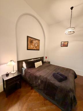 The Italian New Yorker - Housity