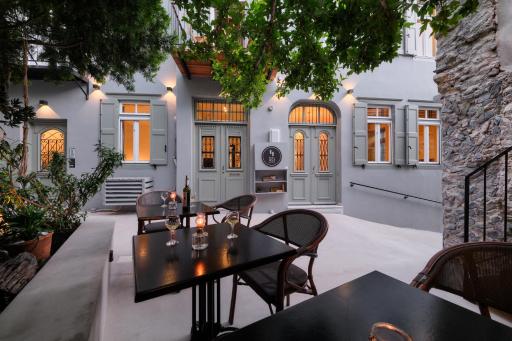Travel Proud Panta Rei Plomari - Boutique Apartments - Housity