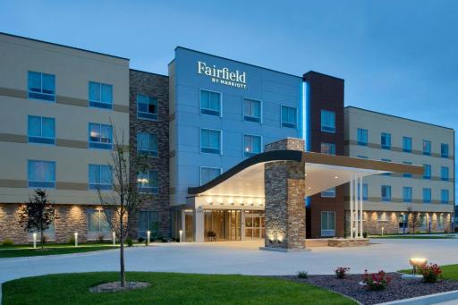 Fairfield by Marriott Inn & Suites Springfield Southwest - Housity