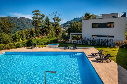 Beachfront Hotel Portas do Gerês - Housity