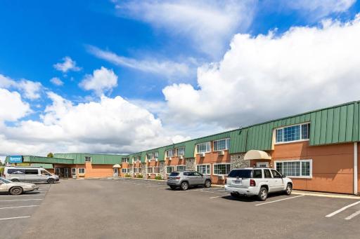 Rodeway Inn & Suites Hwy 217 & 26 W - Housity