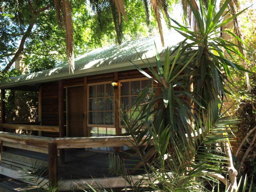 Ti-Tree Village - Housity