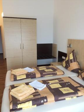 Auszeit Cafè & Hotel - Housity