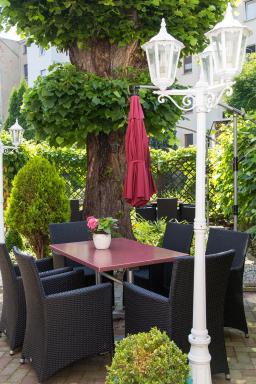 Ferienwohnungen am Wintergarten - Housity