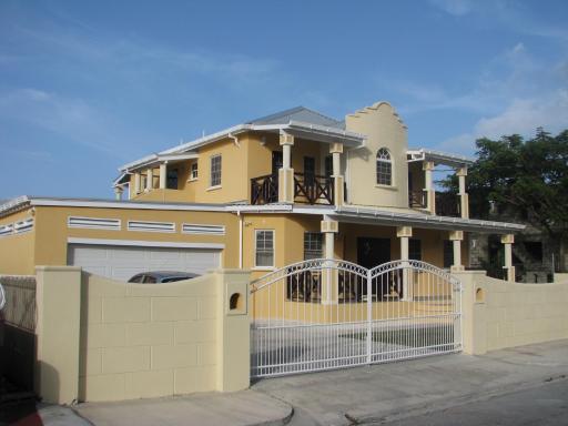 Apartments in Maya's Bajan Villas - Housity