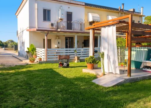 Cozy apartment in Cioccatelli 55 m² with private garden - Housity