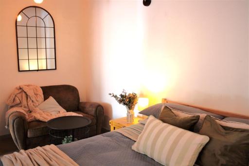 Ruti's House - Monolocale con travi a vista vicino Malpensa e Milano Rho Fiera - Housity