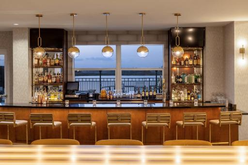 Crowne Plaza Ft Myers Gulf Coast, an IHG Hotel - Housity