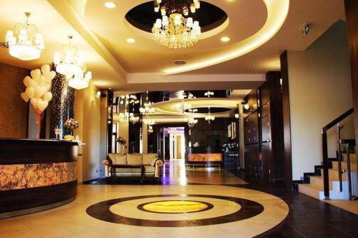 Hotel Janów - Housity