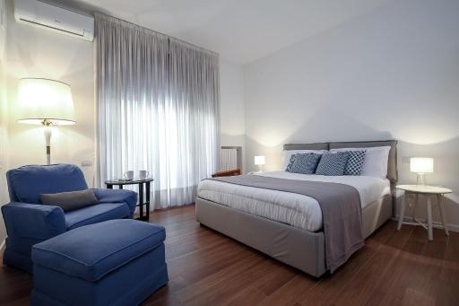 Starhost - GOLDEN APARTMENTS - Housity