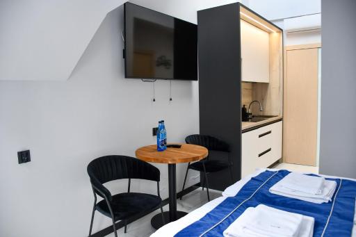 Cobalt Apartments - Housity