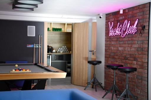 Cobalt Apartments - Housity
