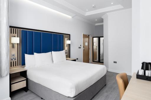 Spark by Hilton London Chiswick - Housity