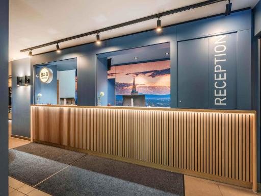 B&B Hotel Freiburg-Süd - Housity