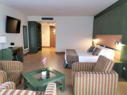 Hotel Naval Sestao - Housity