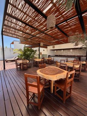 Ah Xok Suites - Housity