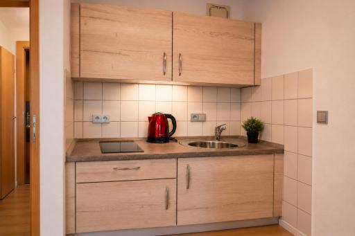 Ruhige Wohnung im . Private Parkplatz ,Balkon ,Netflix - Housity