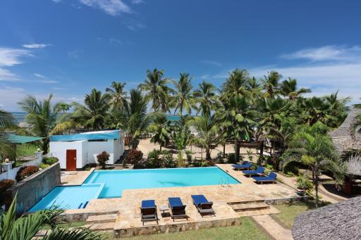 Villa Dahl Beach Resort - Housity