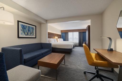 Holiday Inn Express Hotel & Suites Indianapolis Dtn-Conv Ctr, an IHG Hotel - Housity