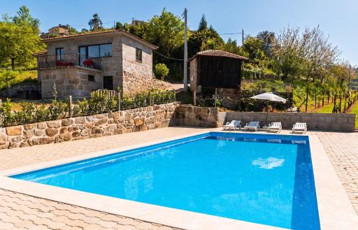 Charming House in Fornos with shared pool - Housity
