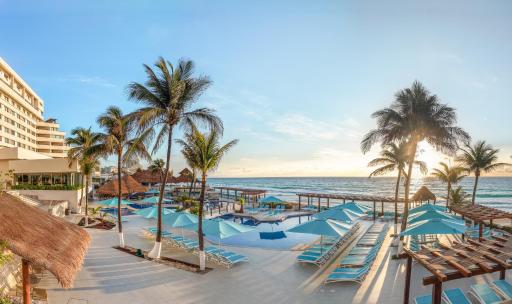 Royal Solaris Cancun-All Inclusive - Housity