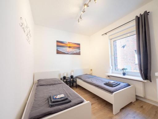 Monteurwohnung-fuer-4-Personen-4-Betten-in-Schwarzenbek-SKGE0904 - Housity