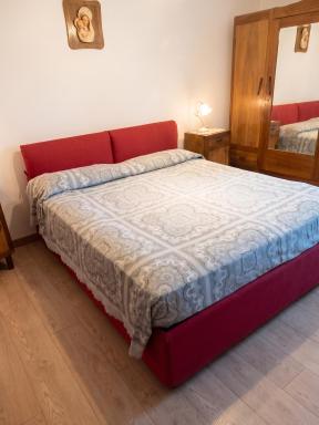 Charming House in Barbarano Romano with Terrace and Fireplace - Housity