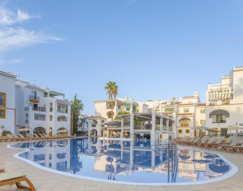 Sunset Harbour Club - Housity