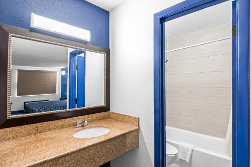 Americas Best Value Inn Richmond South - Housity