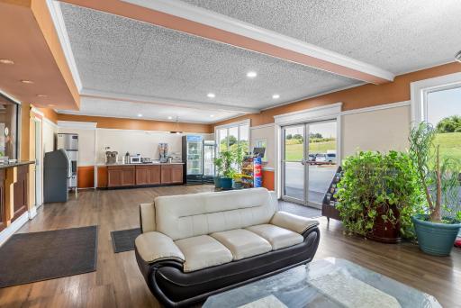 Americas Best Value Inn Richmond South - Housity