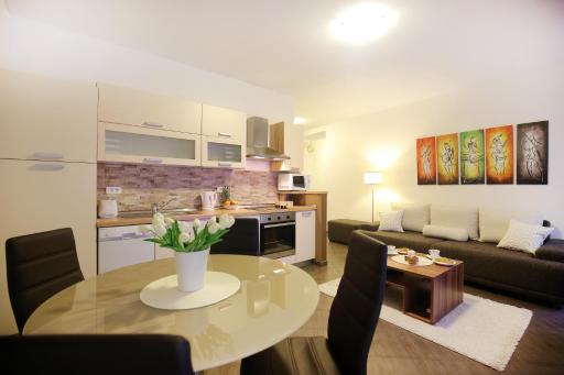 Allegro Exclusive Suites - Housity