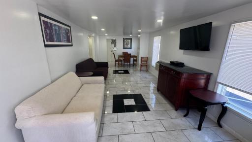 Shore Beach Houses - 52 - 401 Porter Avenue - Housity