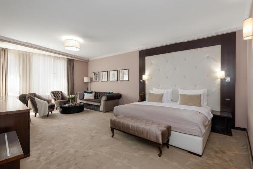 Hotel Constantine the Great - Housity