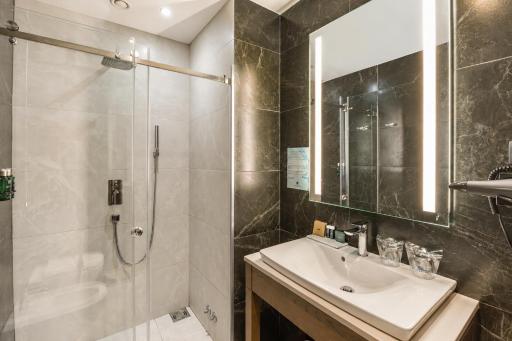 Hotel Constantine the Great - Housity
