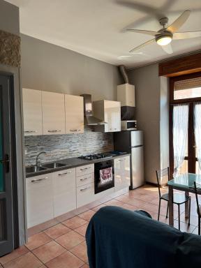 Grazioso Trilocale Centro/Stazione - Housity