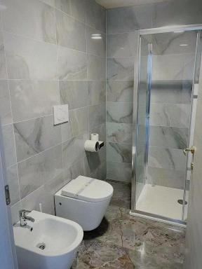 ANMAN HHBB tourism & business rooms - Housity