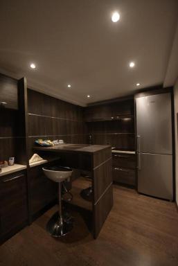 H & V Residence - Bungalow Apartment - Housity