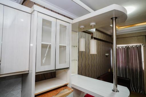 The Suite Metro Apartment by King Official - Housity